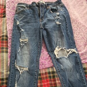 KanCan 15/31 Distressed Blue Jeans